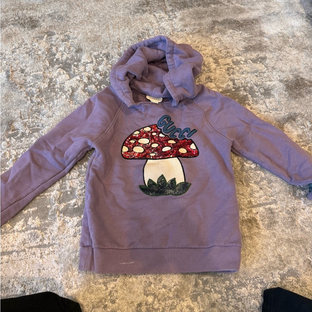 Gucci pullover sweater sequence mushroom